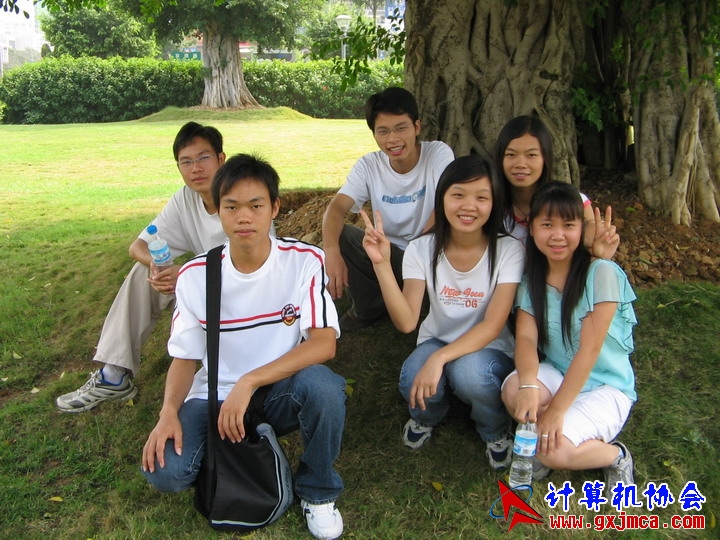 061021CA076.jpg