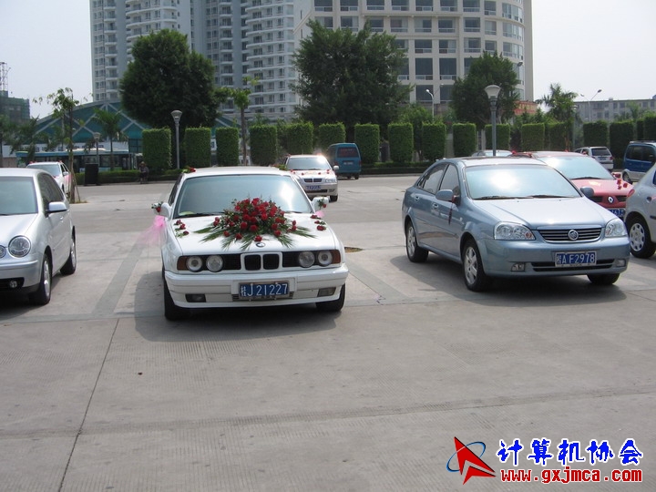 061021CA087.jpg