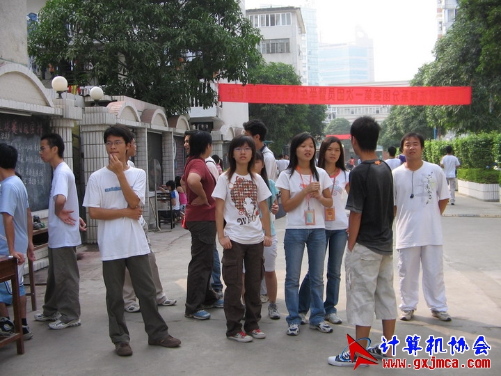 061021CA086.jpg