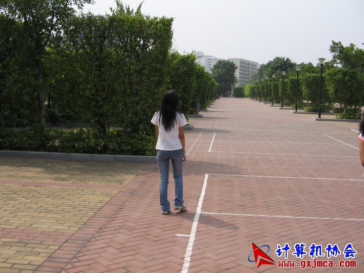 061021CA090.jpg