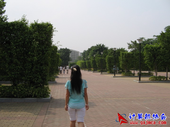 061021CA091.jpg