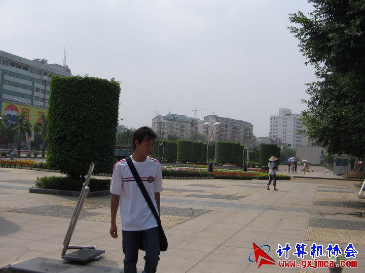 061021CA095.jpg