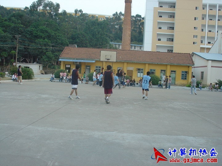 061107LQ341.JPG