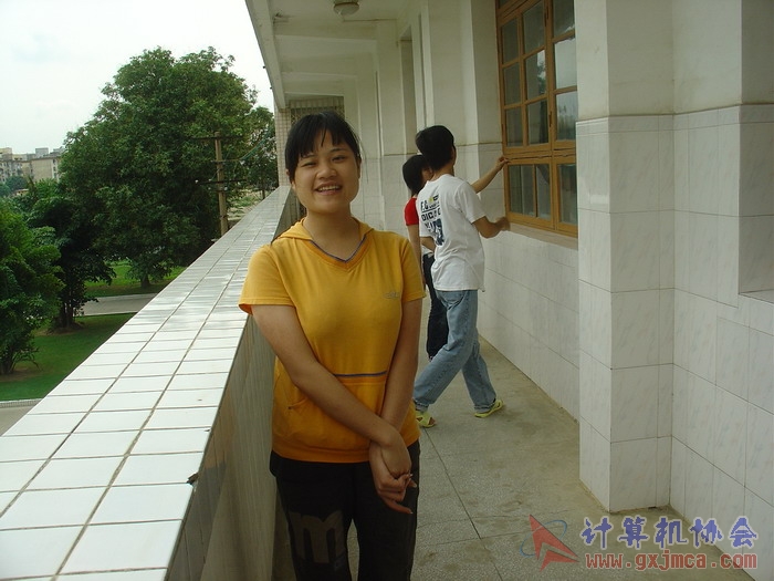 070330XLF82.JPG
