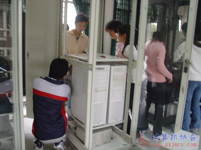 070405GZ145.JPG