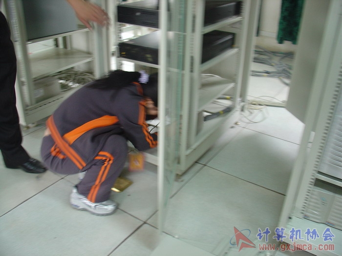 070405GZ169.JPG