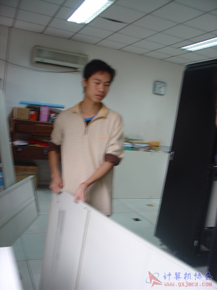 070405GZ174.JPG