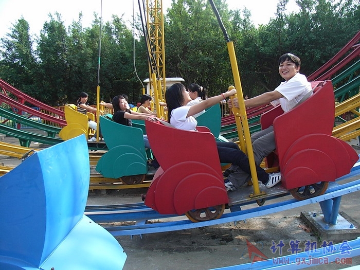 071029XCB259.jpg
