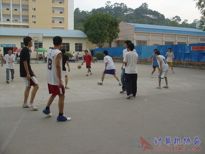 071122CALQ07.JPG