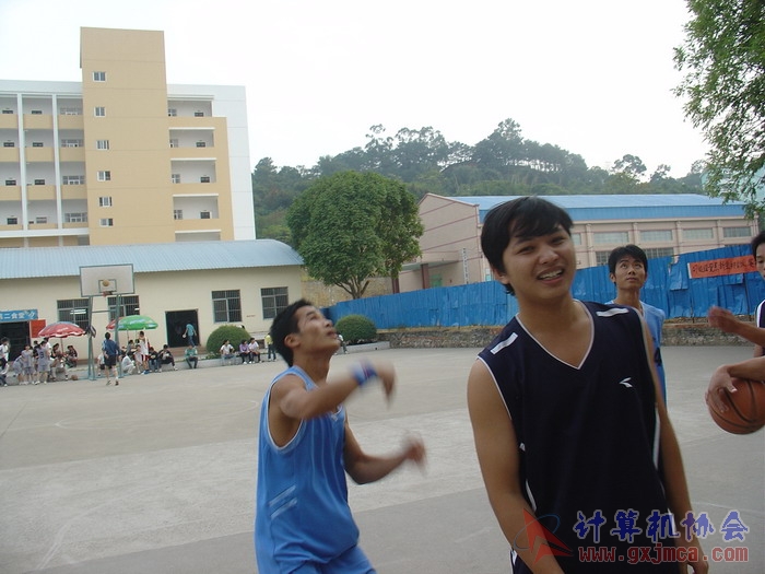 071122CALQ15.JPG