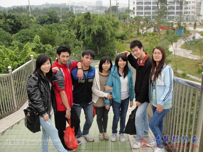 121202cagb101.JPG