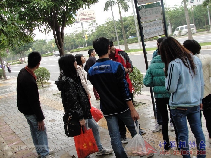 121202cagb107.JPG