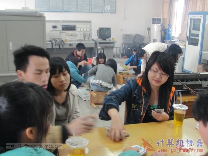 121202cagb135.JPG