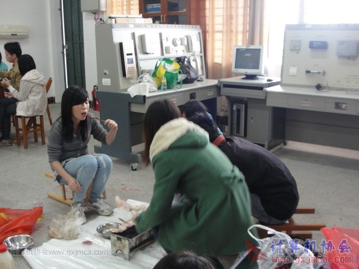 121202cagb139.JPG