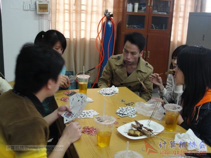 121202cagb143.JPG