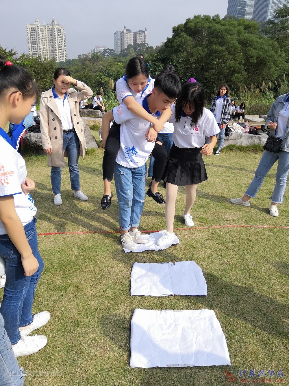 181202xh2017-2018jdxhd204.jpg