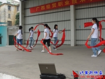 2012-04-17协会会歌舞蹈排练前的随拍