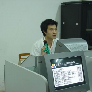 协会开展“双绞线制作及应用”培训活动