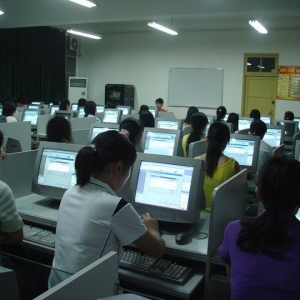 协会开展会员网页制作培训活动<二>