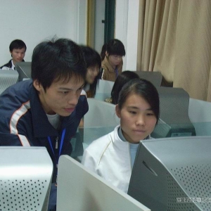 08-09第2学期协会再次开展Photoshop图像处理的会员培训