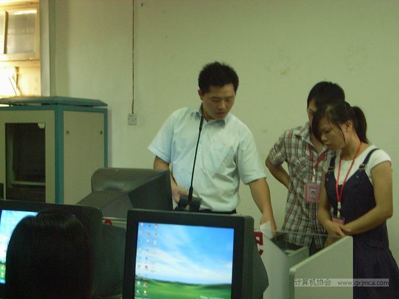 协会召开2010级预备干事大会