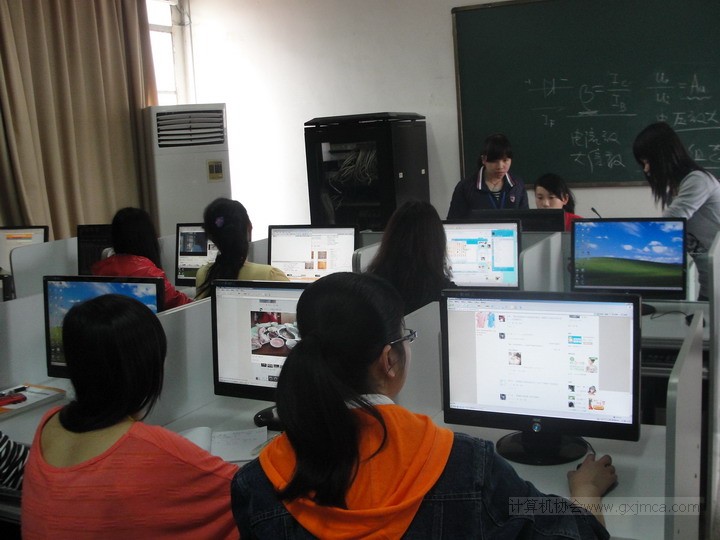 2011-2012第2学期《个人主页设计与制作》培训(3