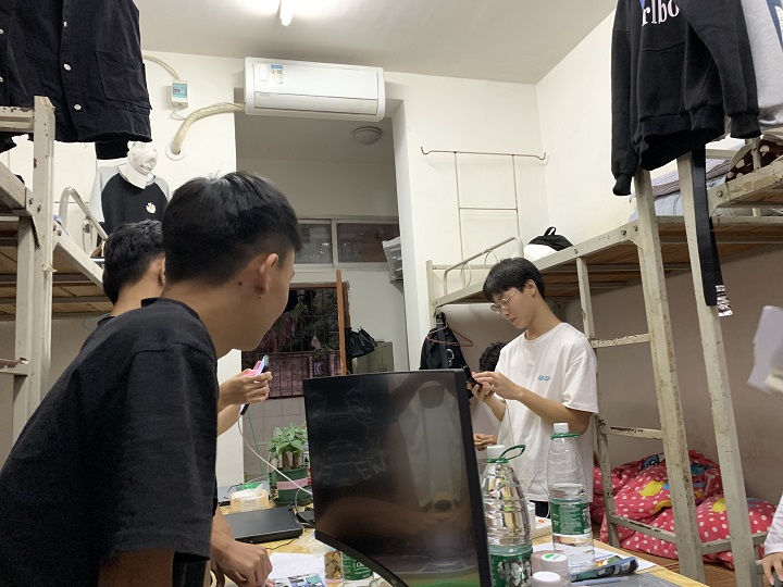 协会到2020级新生宿舍开展扫楼招新持续进行中